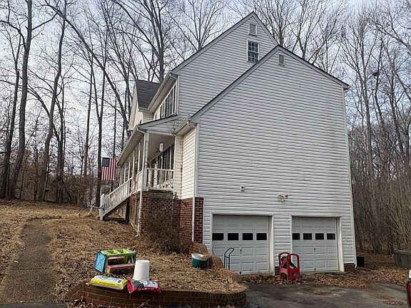 4th image of 3216 Sherwood Bluff Ter