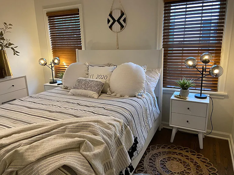 247 N Parkwood Ln — Photo 36