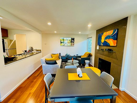 5th image of 2145 Dexter Ave N APT 201