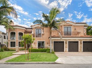 9075 Raviller Dr, Downey, CA 90240