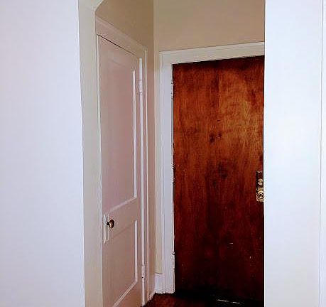 4th image of 635 W Warren Ave #314