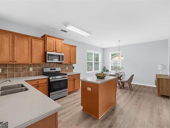 4th image of 5250 Stevehaven Ln