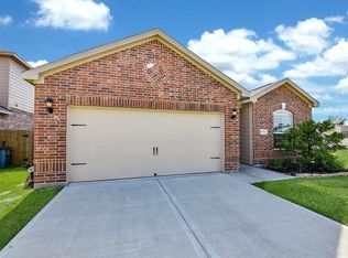 9718 Montana Sapphire Ln, Iowa Colony, TX 77583