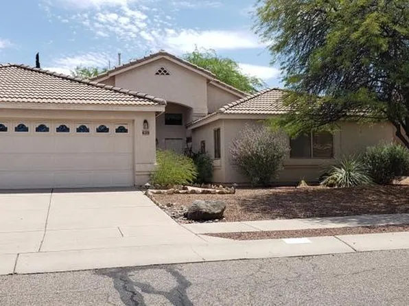 639 S Sierra Nevada Dr, Tucson, AZ 85748