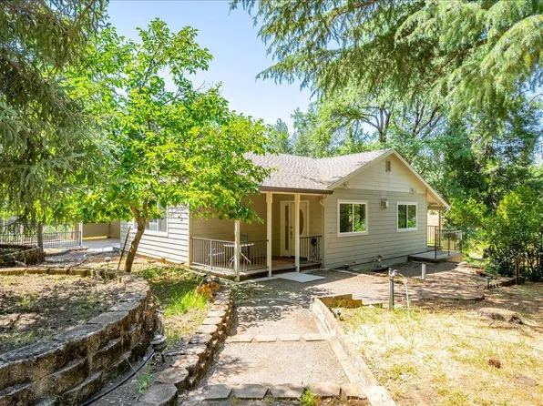 2307 Olympia Ln, Placerville, CA 95667