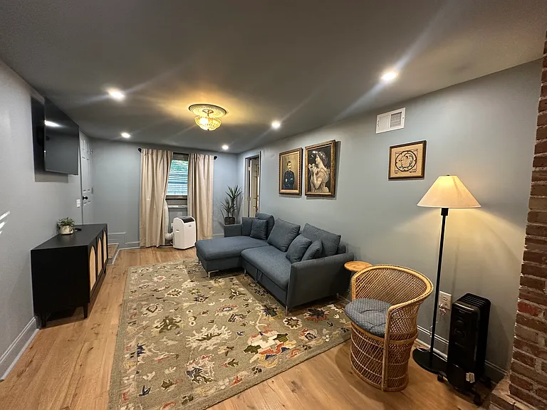 63 Grove St #F — Photo 16