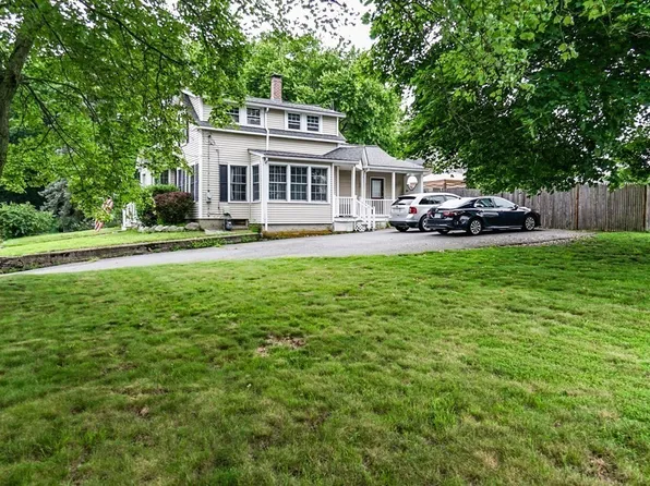 91 Highland St, Taunton, MA 02780
