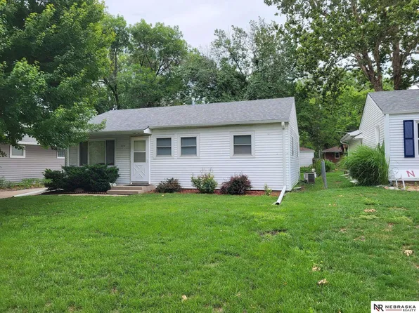 3470 N 53rd St, Lincoln, NE 68504