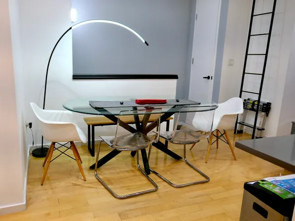 1558 Saint Mark's Avenue image 4 of 27