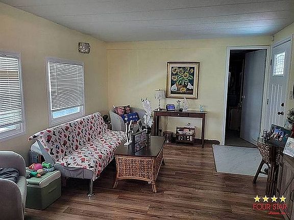 5th image of 918 Reed Canal Rd #144