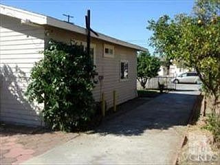 2nd image of 414 Wolff St