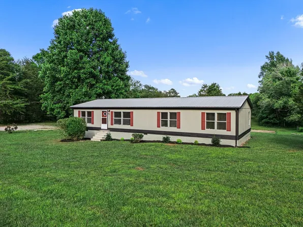 2097 White Bluff Rd, Burns, TN 37029