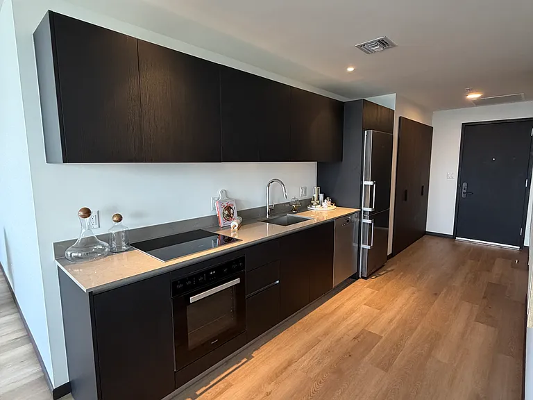 417 NE 1st Ave #A — Photo 5
