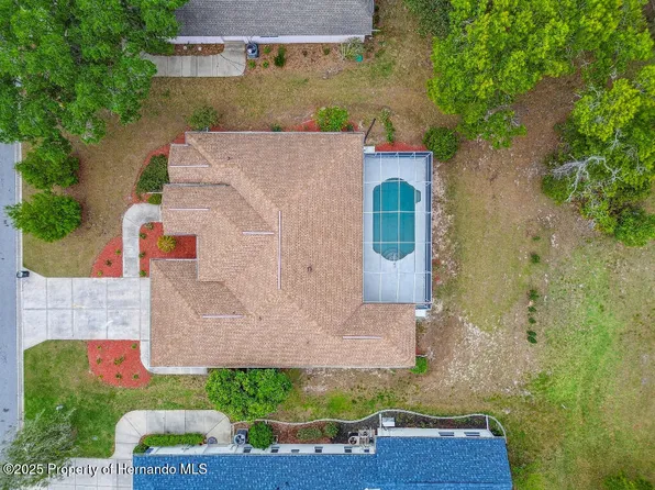 9286 Butler Blvd, Weeki Wachee, FL 34613