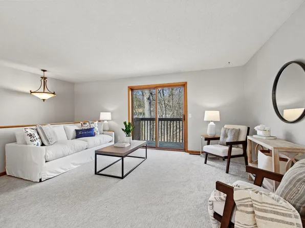 4541 Aberdeen Rd, Mound, MN 55364