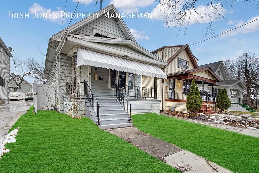 1st image of 315 Cornwall Ave