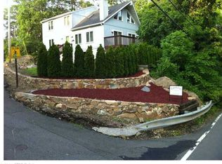 5 Cliff St, East Haven, CT 06512