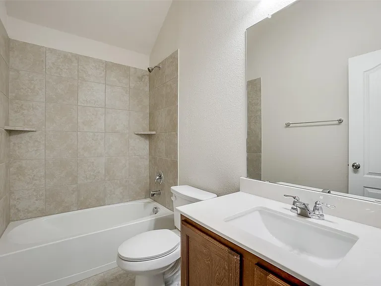 16625 Hidden Cove Dr — Photo 26