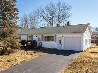 84 Farview Dr, Sanford, ME 04073