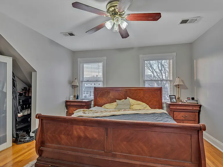 43 Hillcrest Ave #B — Photo 13