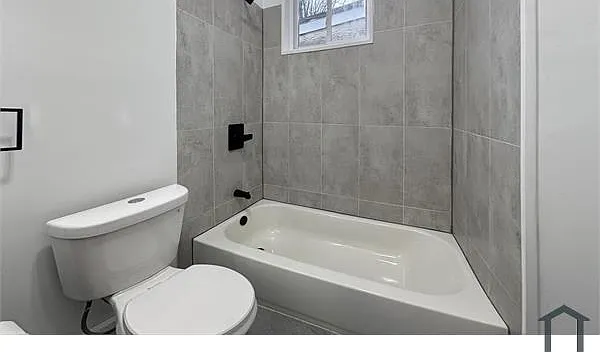 3 bed, $1,575 — Photo 2