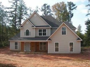 1073 Hampton Rd, Hampton, GA 30228