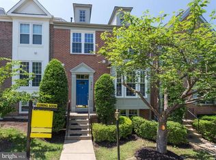 8014 Readington Ct, Springfield, VA 22152