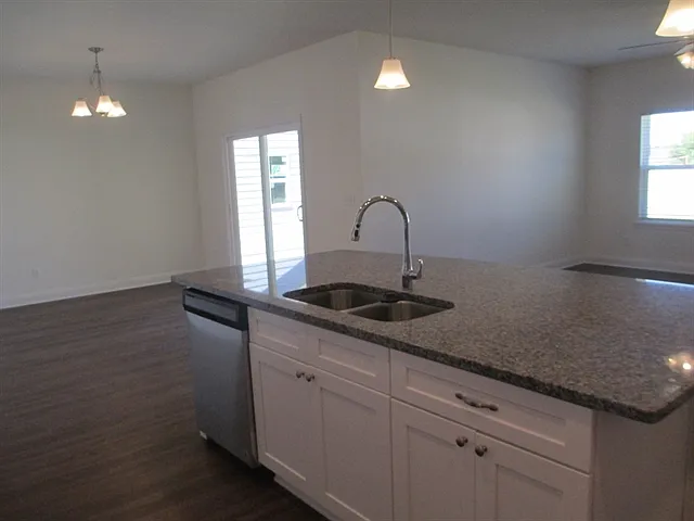 870 Sunny Stroll Dr — Photo 4