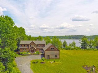 650 Churchill St, Pittsfield, MA 01201