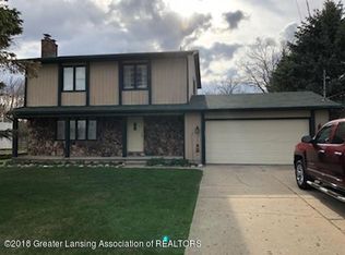 916 S Canal Rd, Lansing, MI 48917