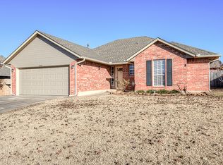 1812 N Shawnee Trl, Choctaw, OK 73020
