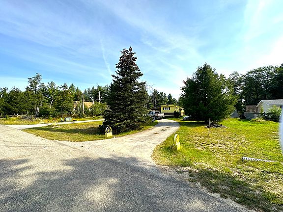2nd image of 110 Arrowood Dr