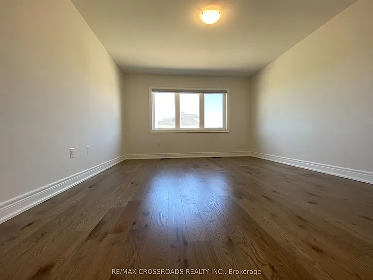 4 Kamper Ave — Photo 26