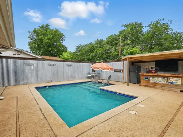 8832 Kate St, White Settlement, TX 76108