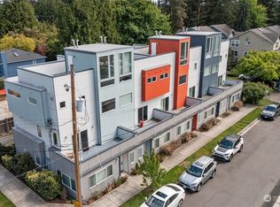 11764 Burke Ave N, Seattle, WA