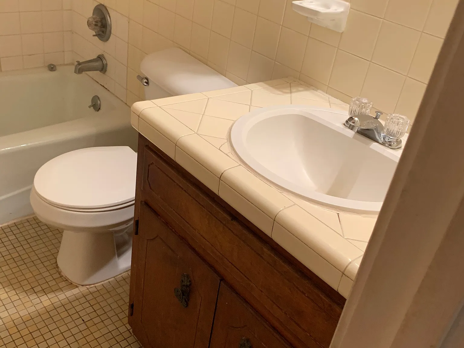2 bed, 850 sqft, $775 — Photo 3