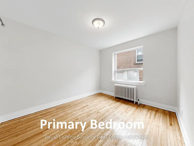 35 Raglan Ave #208 — Photo 28