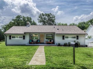 5048 Marview Dr, Saint Louis, MO