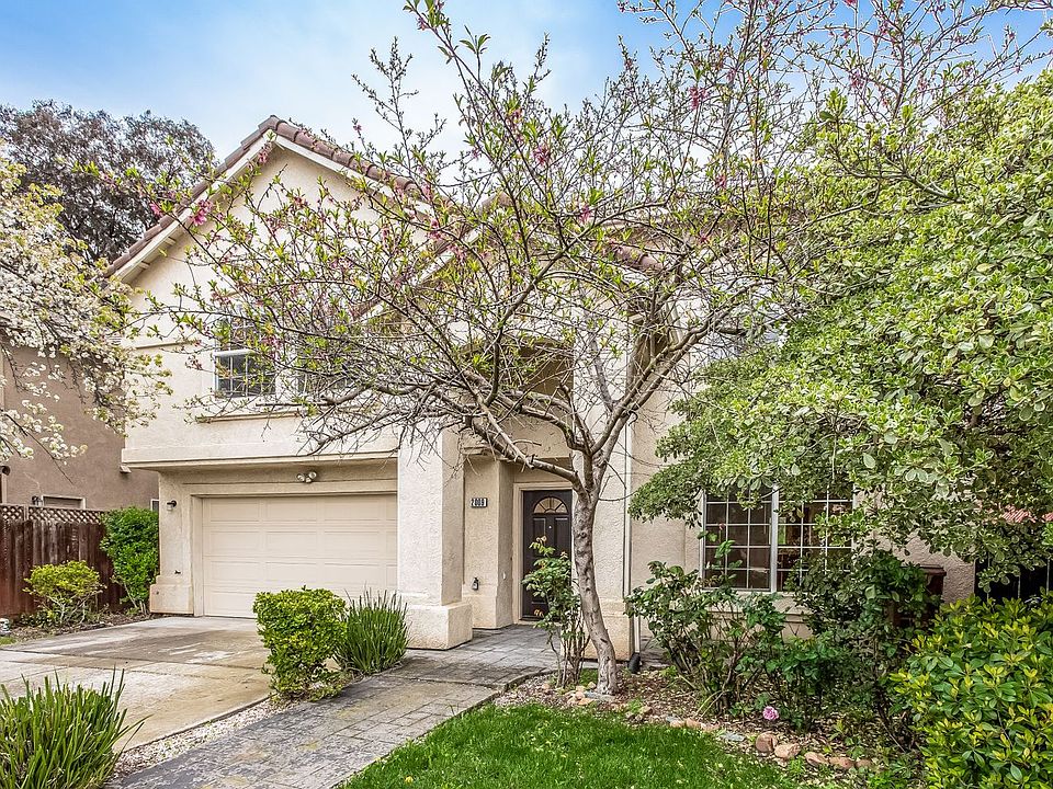 1st image of 2009 Garden Ct