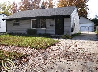 1st image of 29145 Elmwood St