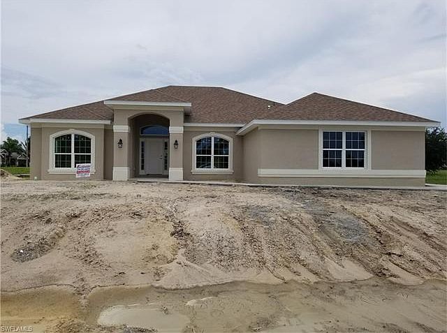 1st image of 4213 NE 21st Pl