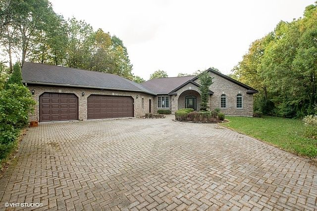 1st image of 4660 Celano Dr