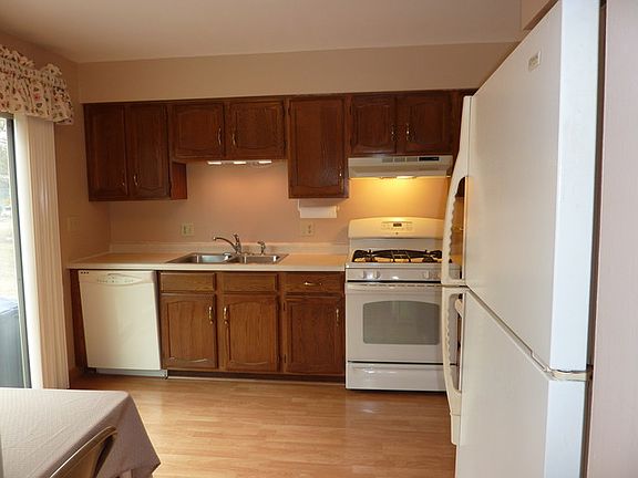 5th image of 955 Buffalo Creek Dr