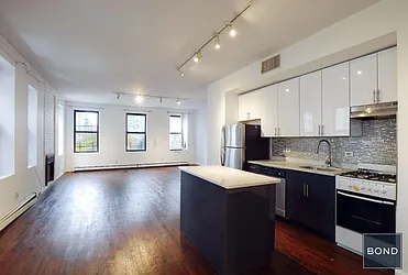 Rented by Bond New York