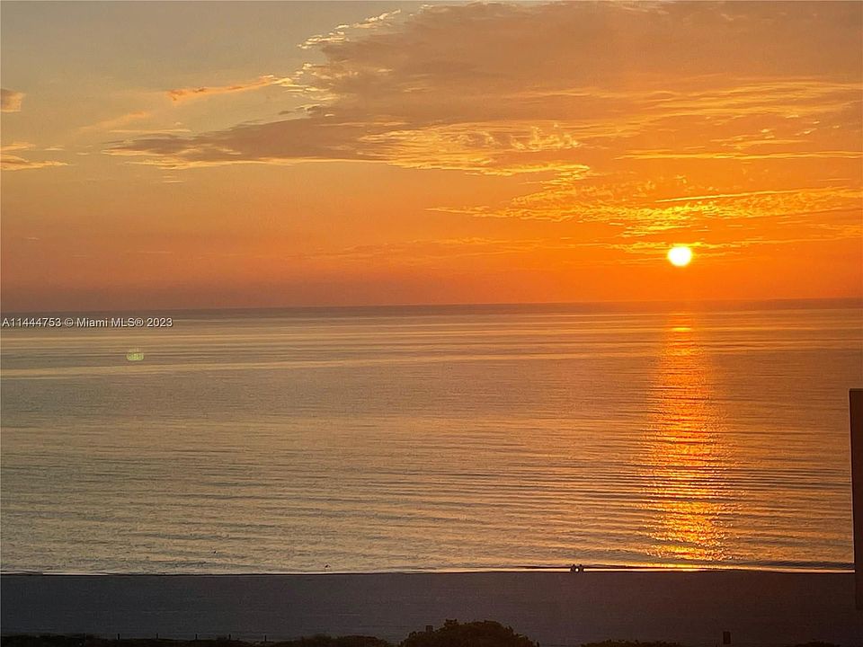 1st image of 5313 Collins Ave APT 1111