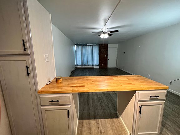 4th image of 2331 E Market St APT 510