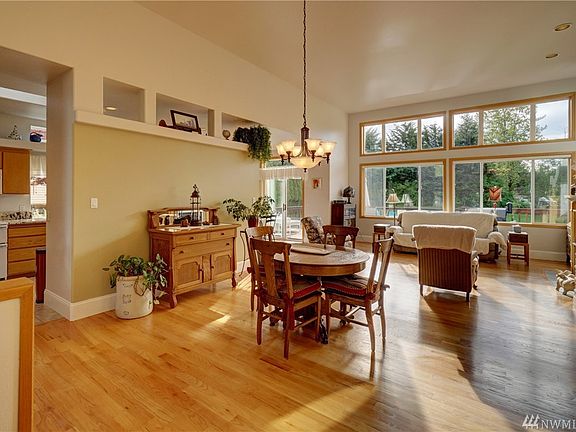 3rd image of 22417 147th Avenue Ct E