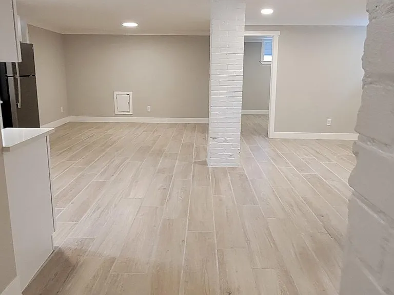 1584 Meade St — Photo 6