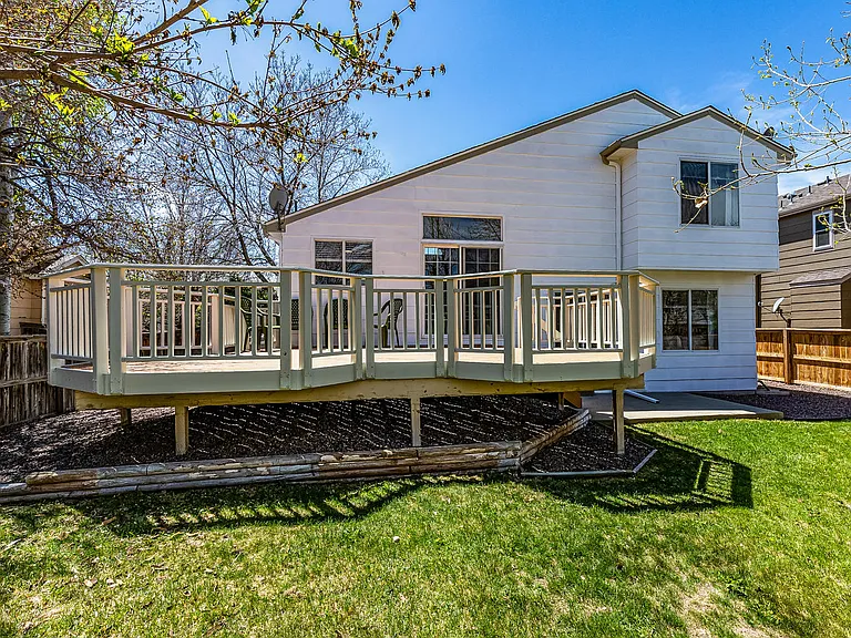 9374 Weeping Willow Ct — Photo 17