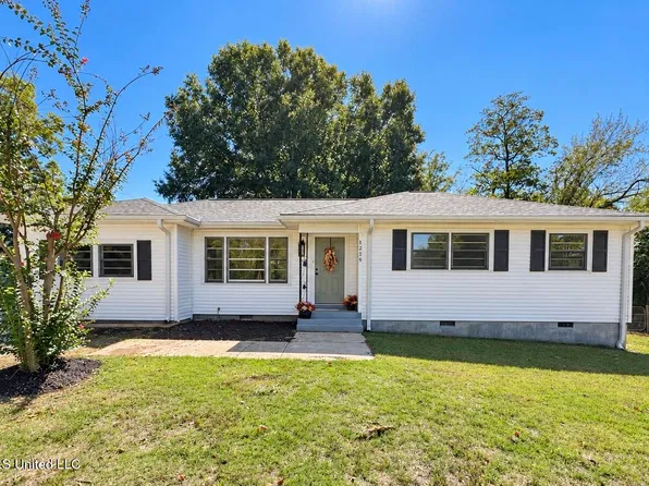 1216 W Main St, Senatobia, MS 38668